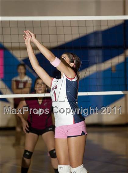 Thumbnail 2 in Modesto @ Beyer photogallery.