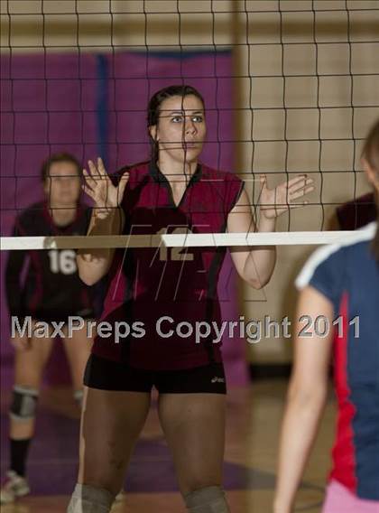 Thumbnail 3 in Modesto @ Beyer photogallery.