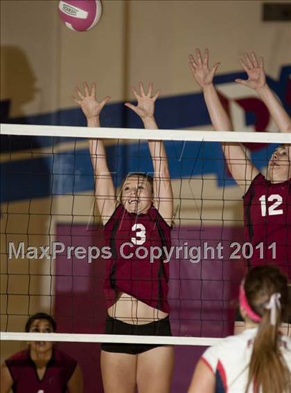 Thumbnail 2 in Modesto @ Beyer photogallery.