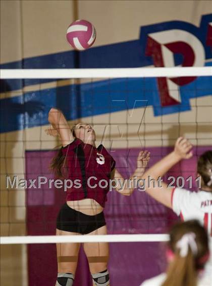 Thumbnail 3 in Modesto @ Beyer photogallery.