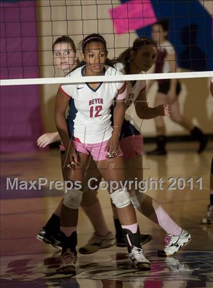 Thumbnail 1 in Modesto @ Beyer photogallery.