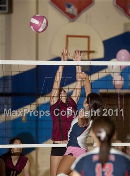 Thumbnail 1 in Modesto @ Beyer photogallery.