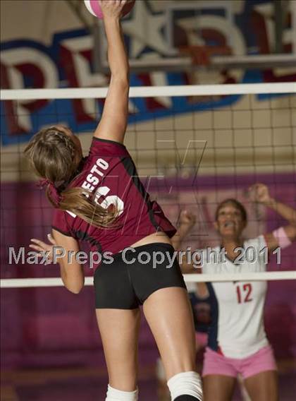 Thumbnail 1 in Modesto @ Beyer photogallery.