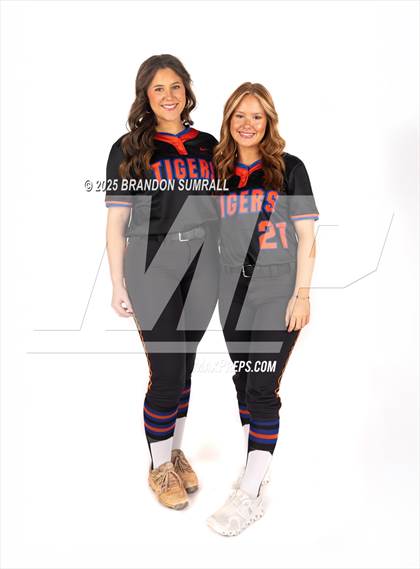 Thumbnail 1 in Chilton County (Team & Individuals) photogallery.