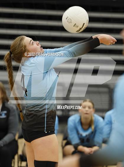 Thumbnail 1 in Sky View vs. Green Canyon (UHSAA 4A Consolation Final) photogallery.