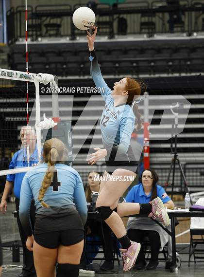 Thumbnail 3 in Sky View vs. Green Canyon (UHSAA 4A Consolation Final) photogallery.