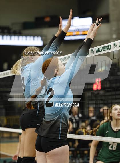 Thumbnail 2 in Sky View vs. Green Canyon (UHSAA 4A Consolation Final) photogallery.