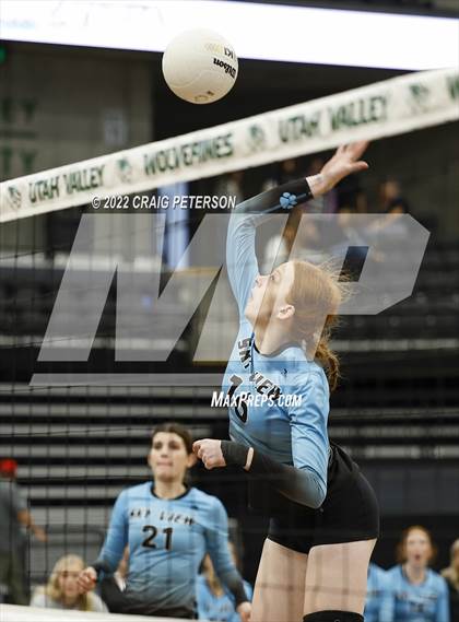 Thumbnail 3 in Sky View vs. Green Canyon (UHSAA 4A Consolation Final) photogallery.
