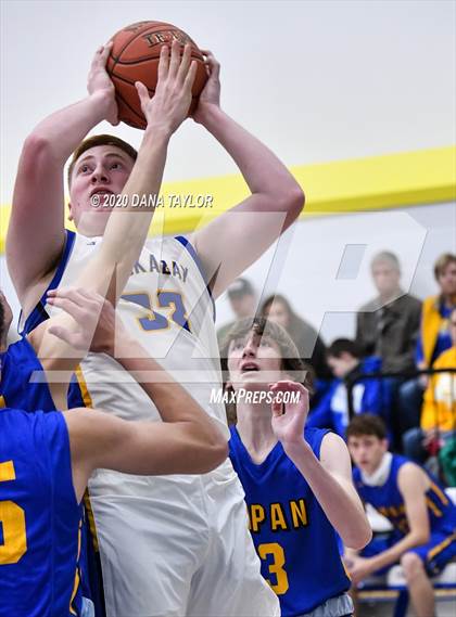 Thumbnail 3 in Lipan @ Huckabay photogallery.