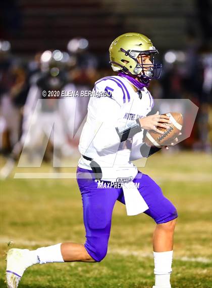 Thumbnail 1 in Notre Dame Prep vs. Ironwood photogallery.