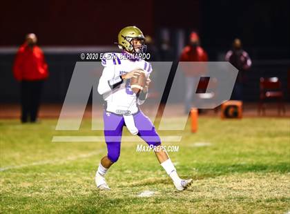 Thumbnail 3 in Notre Dame Prep vs. Ironwood photogallery.