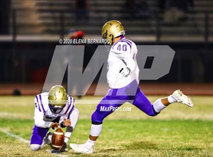 Thumbnail 1 in Notre Dame Prep vs. Ironwood photogallery.