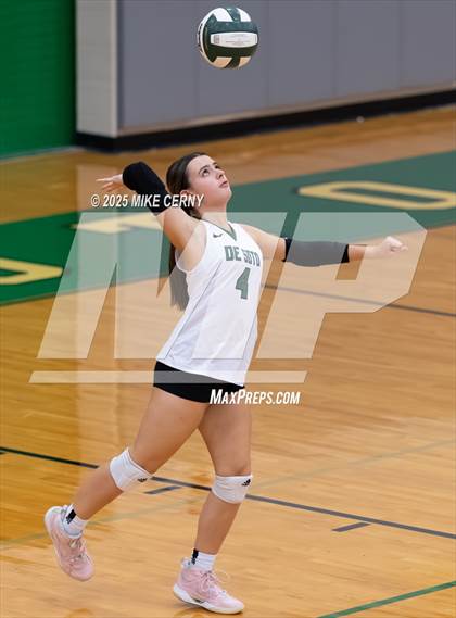 Thumbnail 3 in Lansing @ De Soto photogallery.