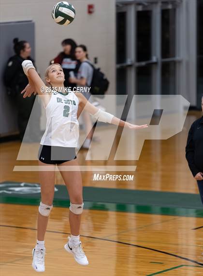 Thumbnail 1 in Lansing @ De Soto photogallery.