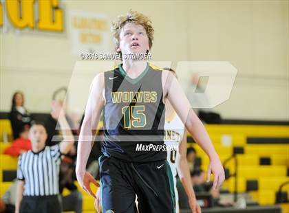 Thumbnail 1 in Alameda vs. San Ramon Valley (Warren Morse Memorial Showcase) photogallery.