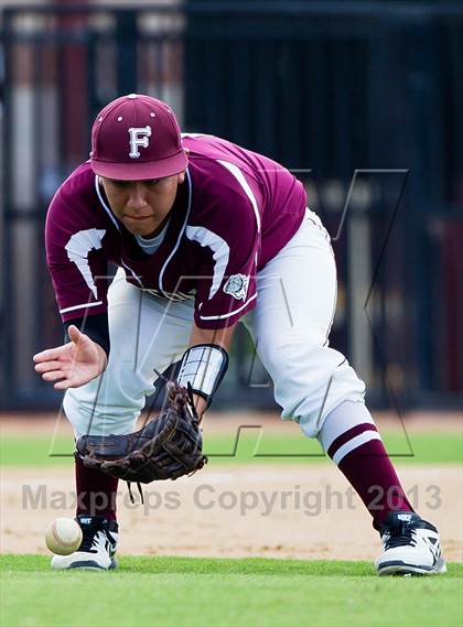 Thumbnail 1 in Flatonia vs Weimar (UIL 1A Region 4 Final) photogallery.