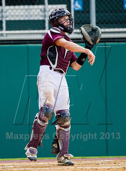 Thumbnail 3 in Flatonia vs Weimar (UIL 1A Region 4 Final) photogallery.