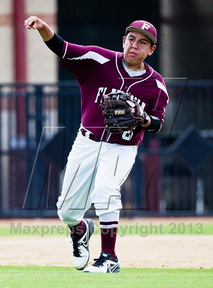 Thumbnail 3 in Flatonia vs Weimar (UIL 1A Region 4 Final) photogallery.