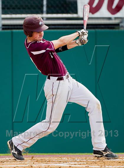 Thumbnail 3 in Flatonia vs Weimar (UIL 1A Region 4 Final) photogallery.