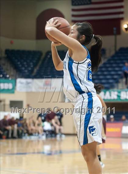 Thumbnail 3 in Bishop's vs La Jolla Country Day (CIF SDS D4 Final) photogallery.