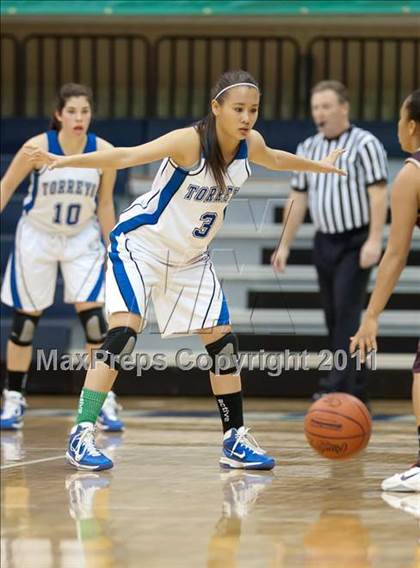 Thumbnail 2 in Bishop's vs La Jolla Country Day (CIF SDS D4 Final) photogallery.