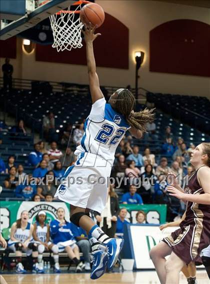 Thumbnail 3 in Bishop's vs La Jolla Country Day (CIF SDS D4 Final) photogallery.