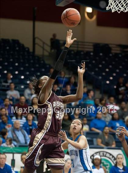 Thumbnail 1 in Bishop's vs La Jolla Country Day (CIF SDS D4 Final) photogallery.
