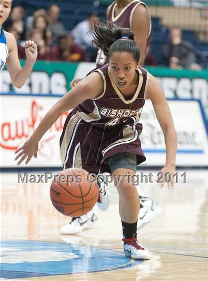 Thumbnail 3 in Bishop's vs La Jolla Country Day (CIF SDS D4 Final) photogallery.