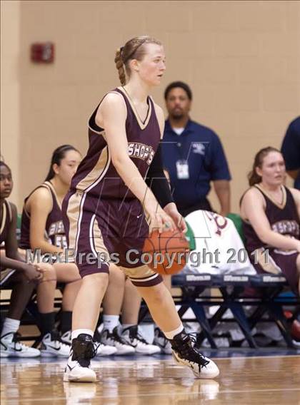 Thumbnail 3 in Bishop's vs La Jolla Country Day (CIF SDS D4 Final) photogallery.
