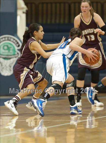 Thumbnail 2 in Bishop's vs La Jolla Country Day (CIF SDS D4 Final) photogallery.