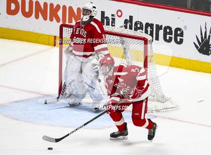 Thumbnail 1 in Valor Christian vs. Regis Jesuit (CHSAA Frozen Four) photogallery.