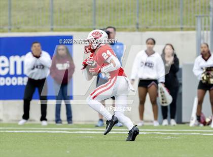 Thumbnail 1 in Summer Creek vs. Katy (UIL 6A D2 Football Regional) photogallery.