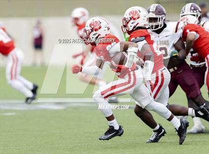 Thumbnail 1 in Summer Creek vs. Katy (UIL 6A D2 Football Regional) photogallery.