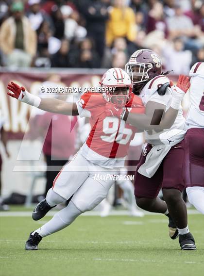 Thumbnail 3 in Summer Creek vs. Katy (UIL 6A D2 Football Regional) photogallery.