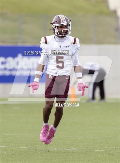 Thumbnail 2 in Summer Creek vs. Katy (UIL 6A D2 Football Regional) photogallery.