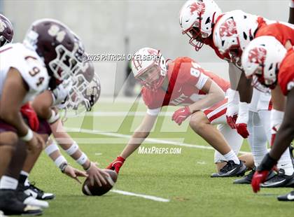 Thumbnail 3 in Summer Creek vs. Katy (UIL 6A D2 Football Regional) photogallery.