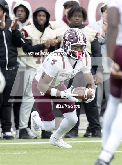 Thumbnail 1 in Summer Creek vs. Katy (UIL 6A D2 Football Regional) photogallery.