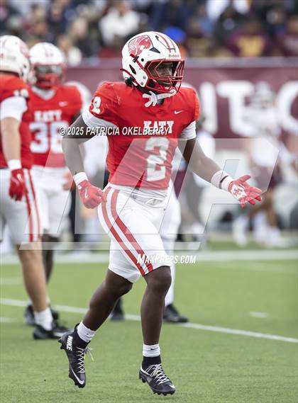 Thumbnail 3 in Summer Creek vs. Katy (UIL 6A D2 Football Regional) photogallery.