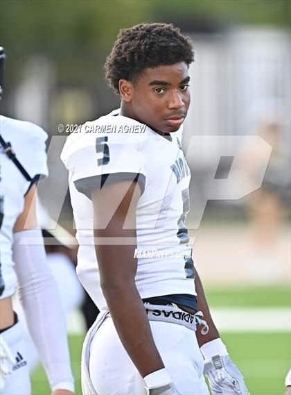 Thumbnail 3 in Cypress Park vs Cypress Ridge photogallery.