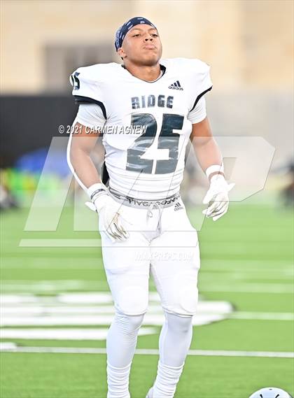 Thumbnail 3 in Cypress Park vs Cypress Ridge photogallery.