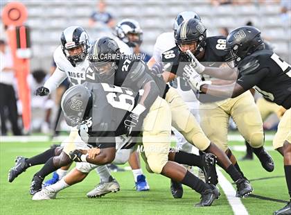 Thumbnail 3 in Cypress Park vs Cypress Ridge photogallery.