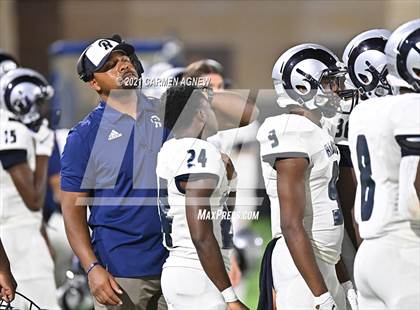 Thumbnail 1 in Cypress Park vs Cypress Ridge photogallery.