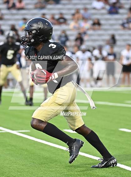 Thumbnail 1 in Cypress Park vs Cypress Ridge photogallery.