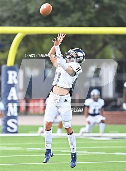 Thumbnail 3 in Cypress Park vs Cypress Ridge photogallery.