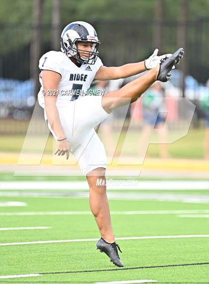 Thumbnail 1 in Cypress Park vs Cypress Ridge photogallery.