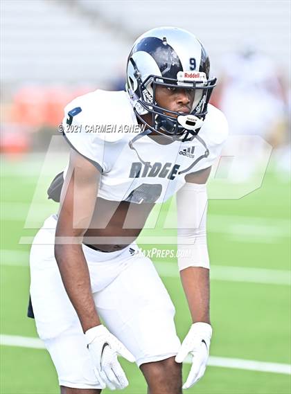 Thumbnail 1 in Cypress Park vs Cypress Ridge photogallery.