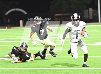 Thumbnail 1 in Cypress Park vs Cypress Ridge photogallery.