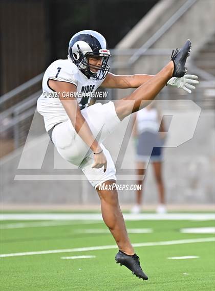 Thumbnail 1 in Cypress Park vs Cypress Ridge photogallery.