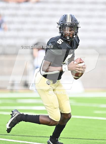 Thumbnail 3 in Cypress Park vs Cypress Ridge photogallery.