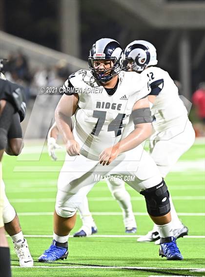 Thumbnail 3 in Cypress Park vs Cypress Ridge photogallery.